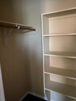 5302 Espuela Ln in Baytown, TX - Building Photo