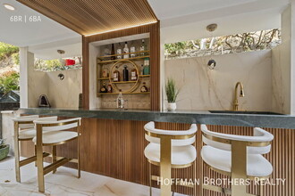 9213 Warbler Pl in Los Angeles, CA - Building Photo - Building Photo