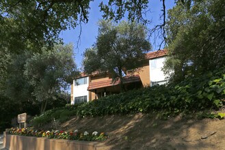 Villa Serena in Monte Sereno, CA - Building Photo - Building Photo