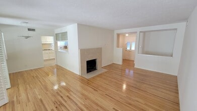 6508 Belmar Ave in Reseda, CA - Building Photo - Building Photo