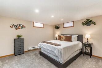336 N Walnut St in Itasca, IL - Building Photo - Building Photo