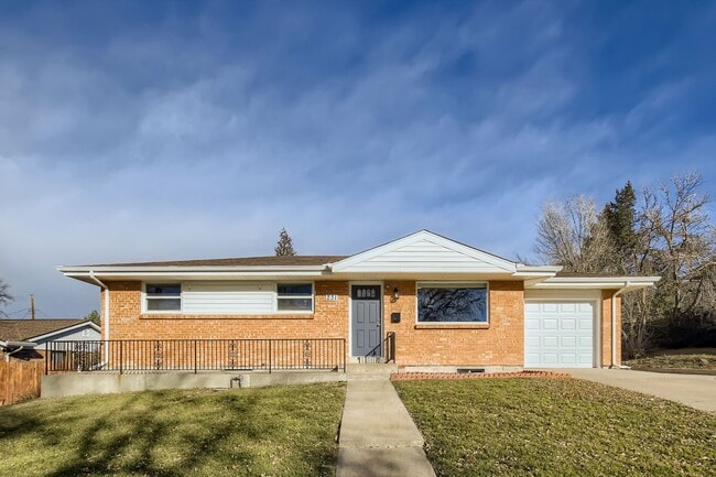 property at 231 W Fremont Ave