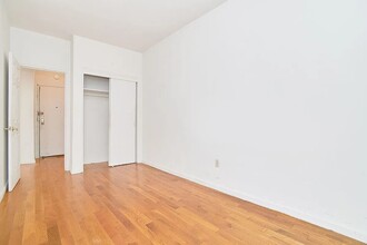 106 E 30th St in New York, NY - Building Photo - Building Photo