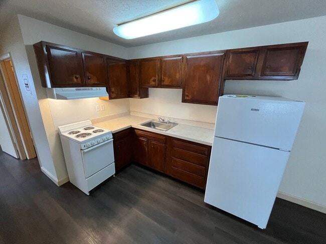 property at 2111 St Johns Pl