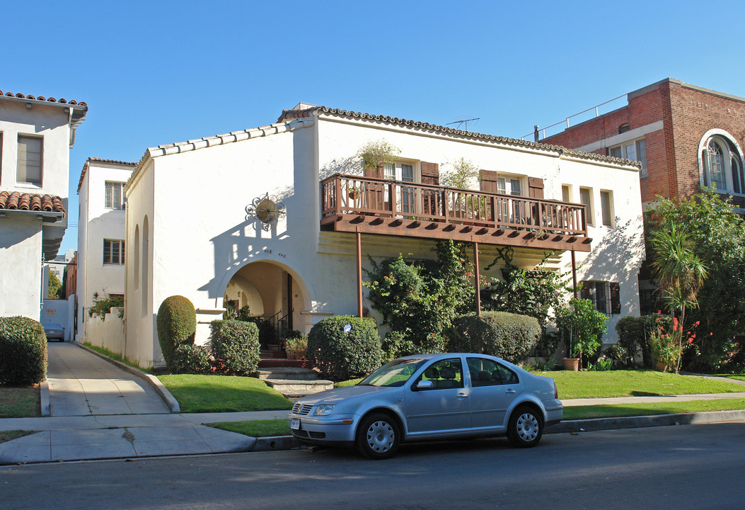 436 S Cochran Ave in Los Angeles, CA - Foto de edificio