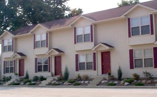 Franklin Terrace Apartments in Mahomet, IL - Foto de edificio