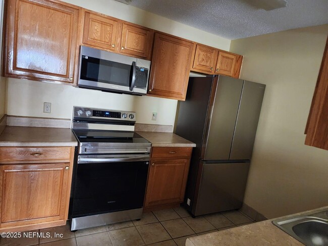property at 3801 Crown Point Rd
