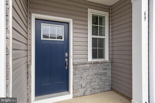 69 Alexander Wy in Mount Holly, NJ - Building Photo