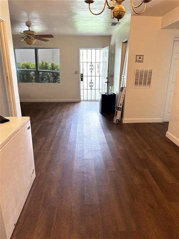 107 Dellwood Dr in Kissimmee, FL - Building Photo - Building Photo