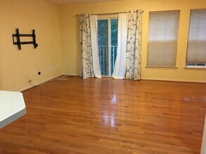 18704 Harmony Woods Ln in Germantown, MD - Building Photo - Building Photo