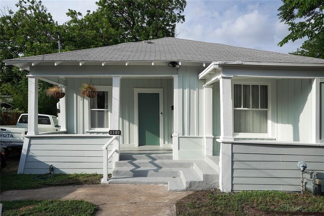 property at 2502 E 6th St