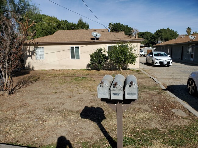 32036 Avenue E in Yucaipa, CA - Building Photo - Building Photo