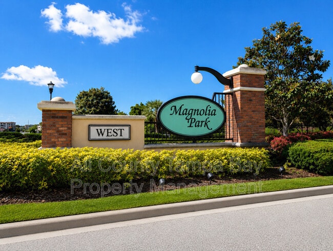 property at 4759 White Sanderling Ct