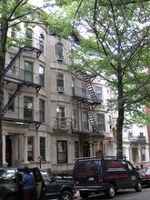 594 6th St in Brooklyn, NY - Building Photo - Building Photo