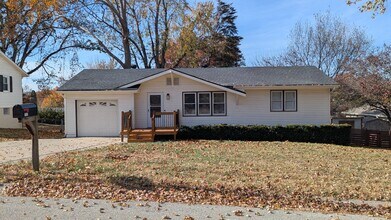 7512 N Hemple Ave in Kansas City, MO - Foto de edificio - Building Photo