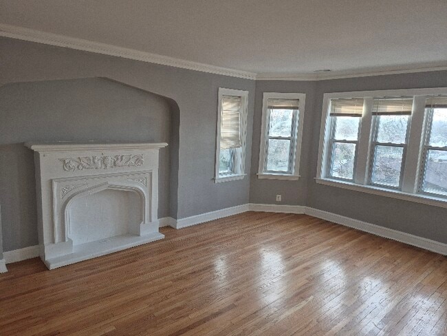 8053 S Wolcott Ave in Chicago, IL - Building Photo - Building Photo