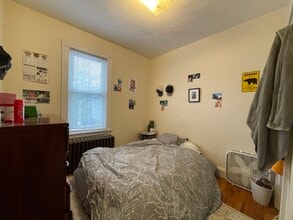 65 Fairbanks St, Unit 2 in Boston, MA - Building Photo - Building Photo