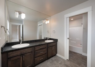 3083 Warbler Way in Bozeman, MT - Building Photo - Building Photo