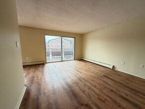 45 Jefferson Rd in Branford, CT - Building Photo - Building Photo