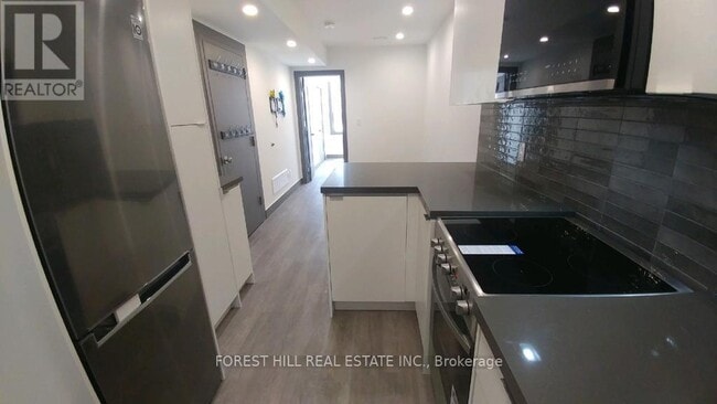 property at 1213 Dundas St W