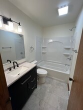 4922 Knox Ln in Madison, WI - Building Photo - Building Photo