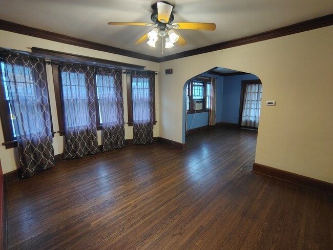 1810 Auburn St in Rockford, IL - Building Photo - Building Photo