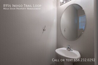 8954 Indigo Trl Lp in Riverview, FL - Building Photo - Building Photo