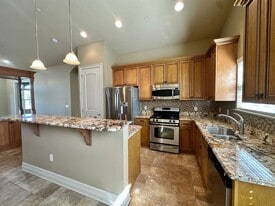 2579 SW 87th Dr in Gainesville, FL - Building Photo