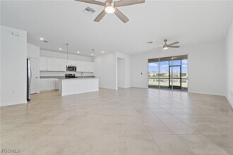 3984 Sweet Alyssum Ter in Alva, FL - Building Photo - Building Photo