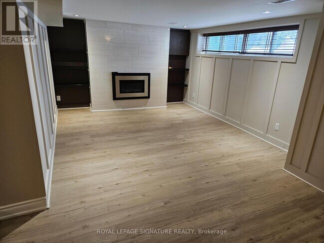 159 Jeffcoat Dr in Toronto, ON - Building Photo - Building Photo