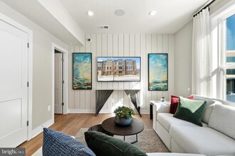 2479 Liberty Lp in Herndon, VA - Building Photo - Building Photo