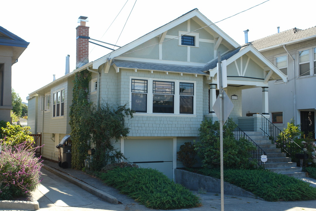 4412 Webster St in Oakland, CA - Building Photo