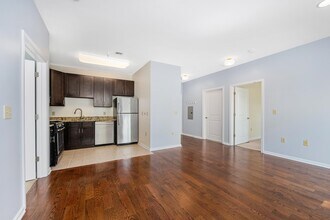 71 North St in Jersey City, NJ - Building Photo - Building Photo