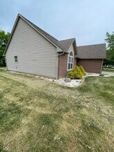 11212 Boston Way in Fishers, IN - Building Photo - Building Photo