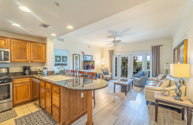 7609 Heritage Crossing Way, Unit 201 in Reunion, FL - Building Photo - Building Photo