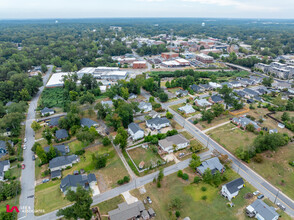 127 Lagrange St in Newnan, GA - Building Photo - Building Photo