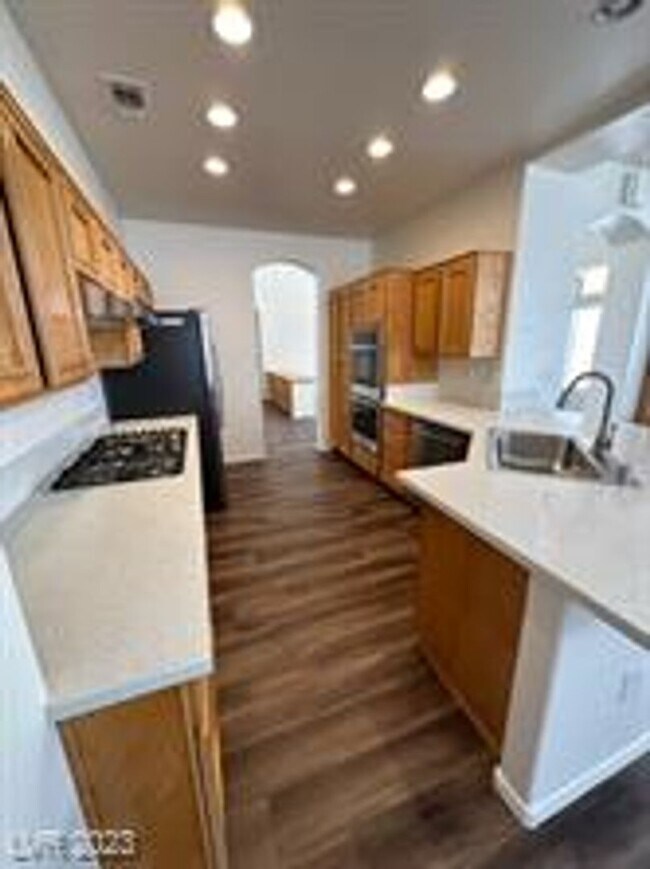 property at 10729 Shackleton Dr