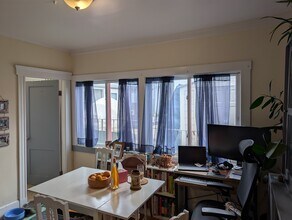 9 Derne St, Unit 1 in Everett, MA - Building Photo - Building Photo