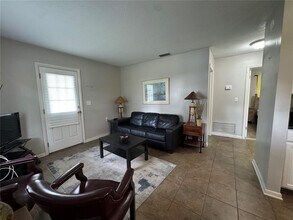 503 Oak Ave in Mount Dora, FL - Building Photo - Building Photo