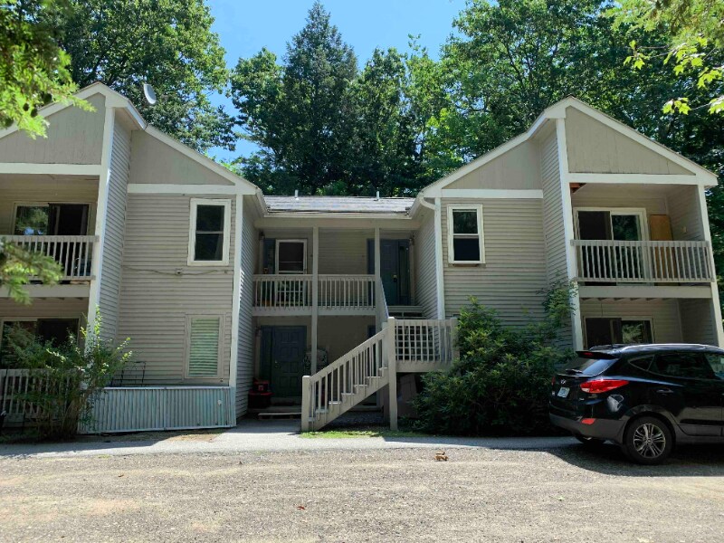 329 Old Lake Shore Rd in Gilford, NH - Building Photo