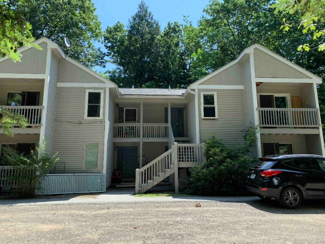 329 Old Lake Shore Rd