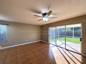 2802 Curry Village Ln in Orlando, FL - Building Photo - Building Photo