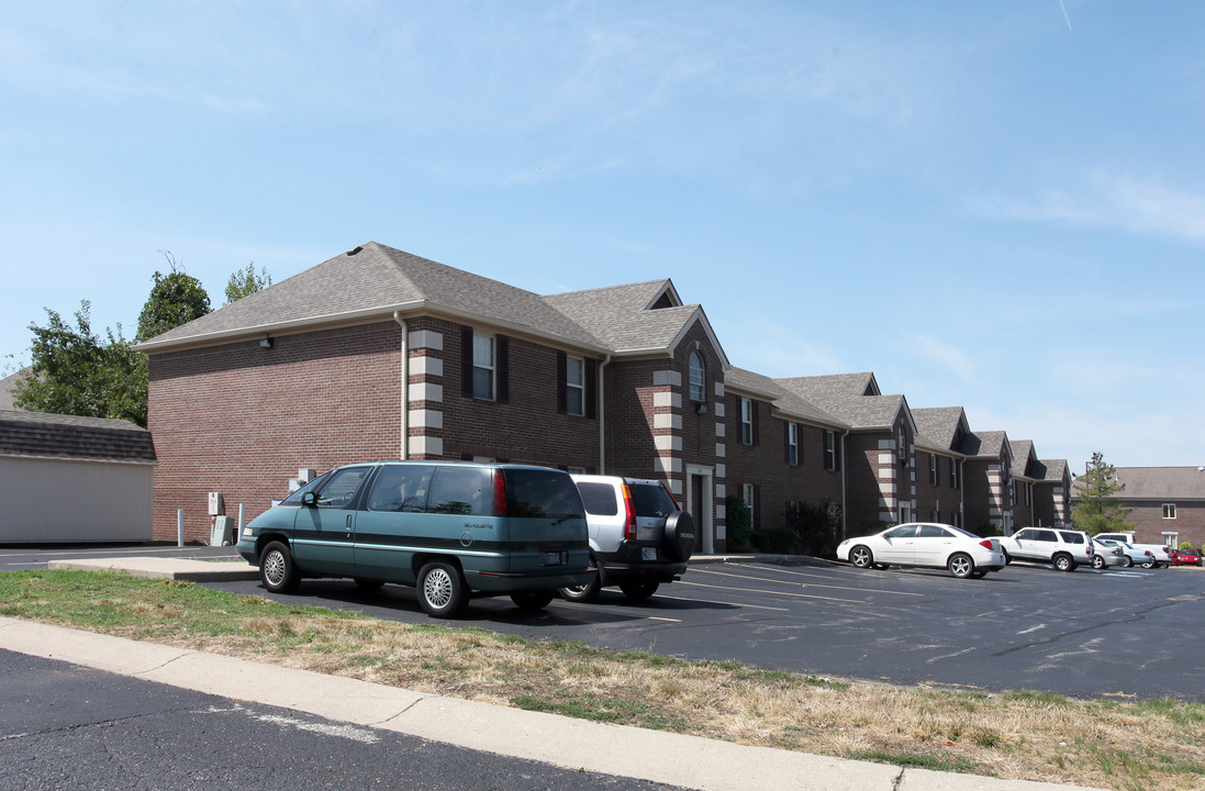 Library Park Apartments in Greenwood, IN - Building Photo