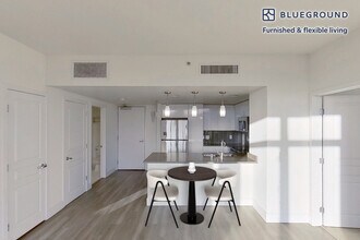 2400 W El Camino Real in Mountain View, CA - Building Photo - Building Photo