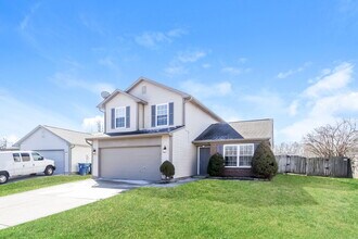 5217 W Hidden Ridge Ct in Indianapolis, IN - Building Photo - Building Photo