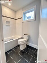 26 Snow St, Unit 4 in Boston, MA - Foto de edificio - Building Photo