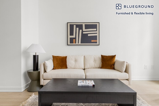 160 Front St in New York, NY - Foto de edificio - Building Photo