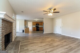 400 Trinity Tr in Ellenwood, GA - Building Photo - Building Photo