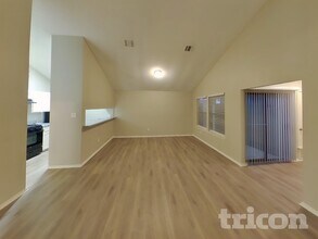 4116 Amy Dr in Mesquite, TX - Foto de edificio - Building Photo