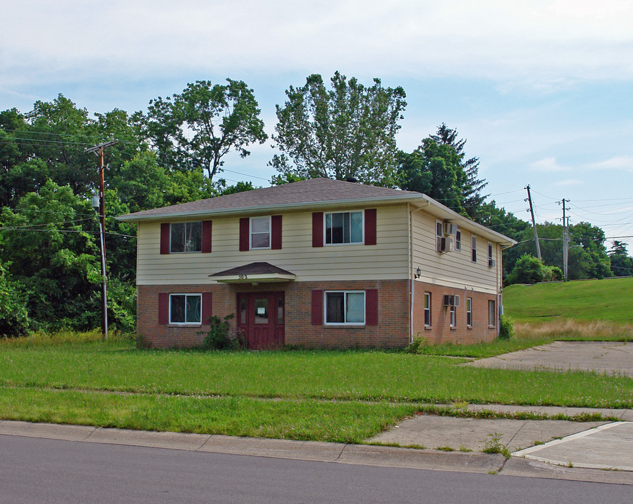 502 Cherry Hill Dr in Miamisburg, OH - Building Photo